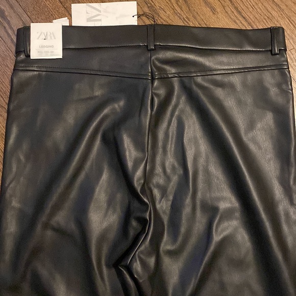 NWT Zara Faux Leather Leggings with Zipper Slits at Ankles - Picture 7 of 11